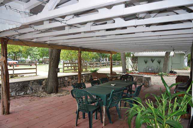 Leeway Cottages – The Hunter’s Lodge